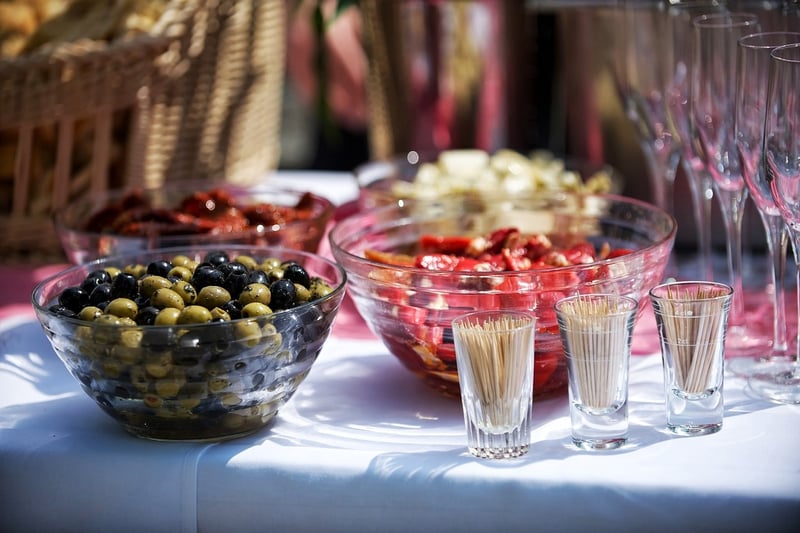 Woodland Banquet